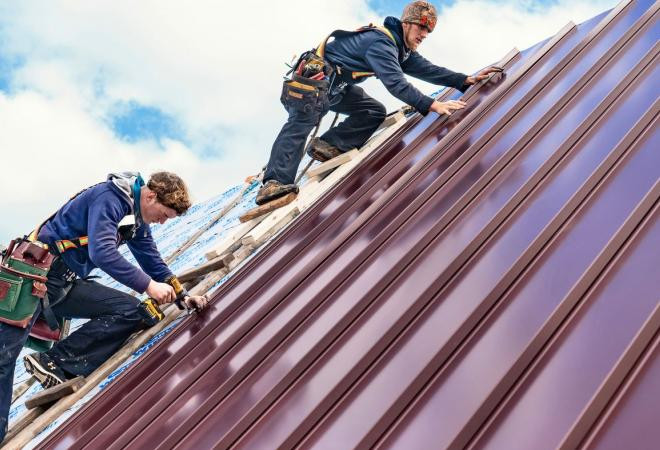 Основні переваги покрівлі з профнастилу