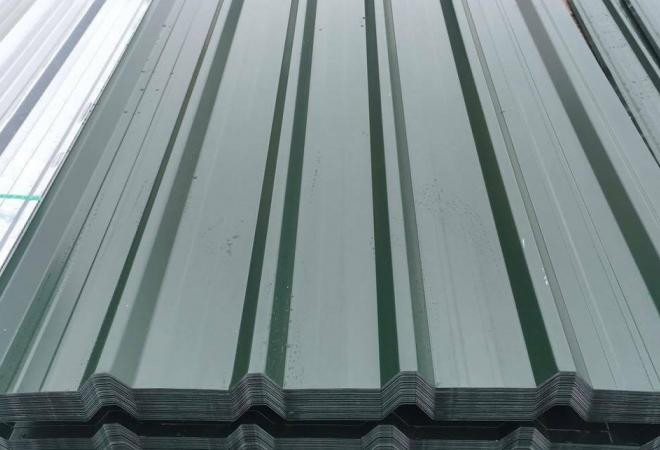 Відмінність оцинкованої сталі від сталі з полімерним покриттям